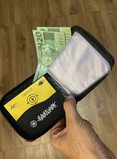 Carteira Chronic com Zíper Vinho - comprar online