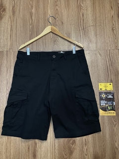 BERMUDA CARGO PRETA CHRONIC