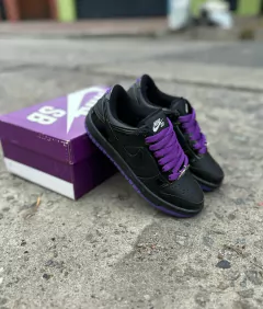 NIKE DUNK SB