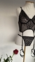 Conjunto de Lingerir Com Cinta Liga Petalas - PRETO - Lcmodaaintima 