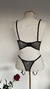Conjunto de Lingerir Com Cinta Liga Petalas - PRETO - loja online