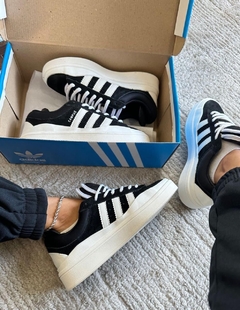 Adidas Bad Bunny na internet