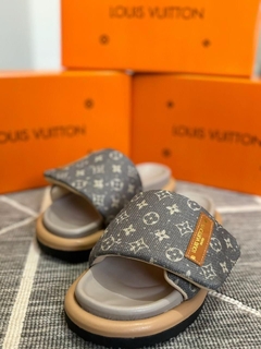Chinelo Louis Vuitton - loja online