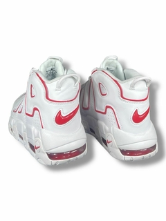 Uptempo Varsity Red en internet
