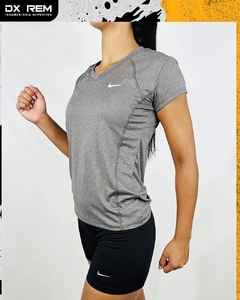 Remera DriFrit Cuello V Dama - comprar online