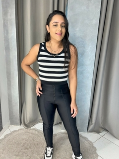CALÇA PRADA na internet