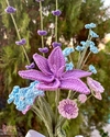 Arranjo Floral Roxos e Azuis