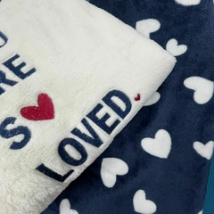 PIJAMA PLUSH PELUCIA CORAÇÃO PUNHO na internet