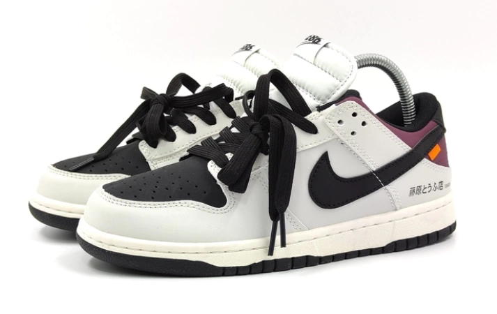 Nike Dunk Low "INITIAL D/Toyota AE86"