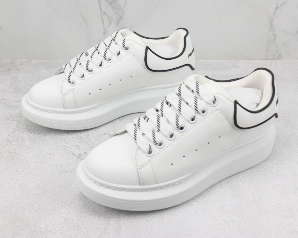 Alexander McQueen Oversized White Black Colorful