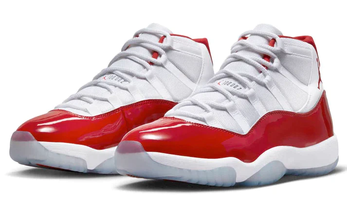 Air Jordan 11 Cherry