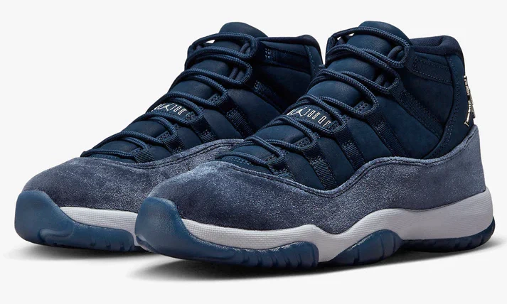 Air Jordan 11 Midnight Navy