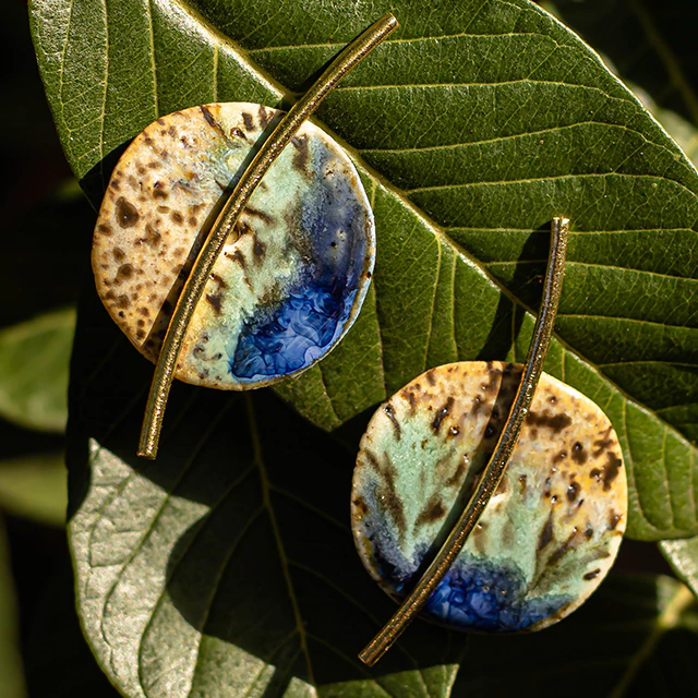 Brinco Cravina - Ouro