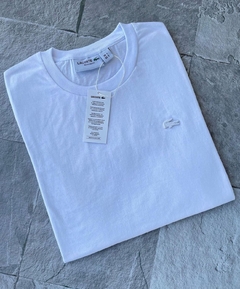Remera Lacoste en internet