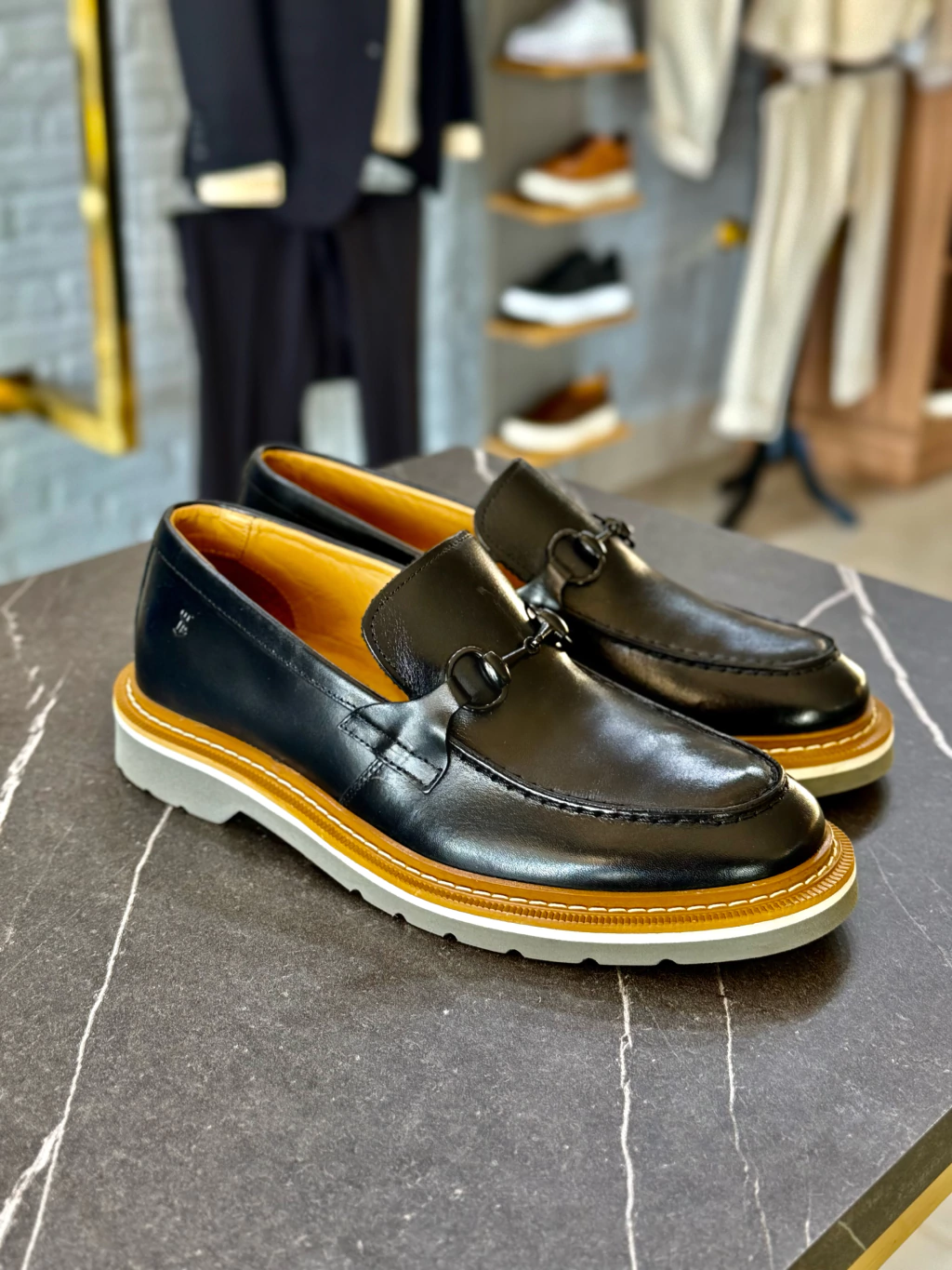 SAPATO LOAFER PARIS PRETO
