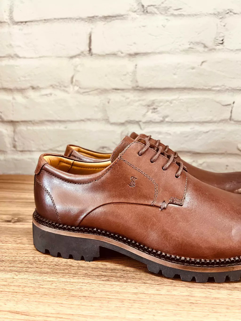 SAPATO DERBY BERLIM CONHAQUE 10000