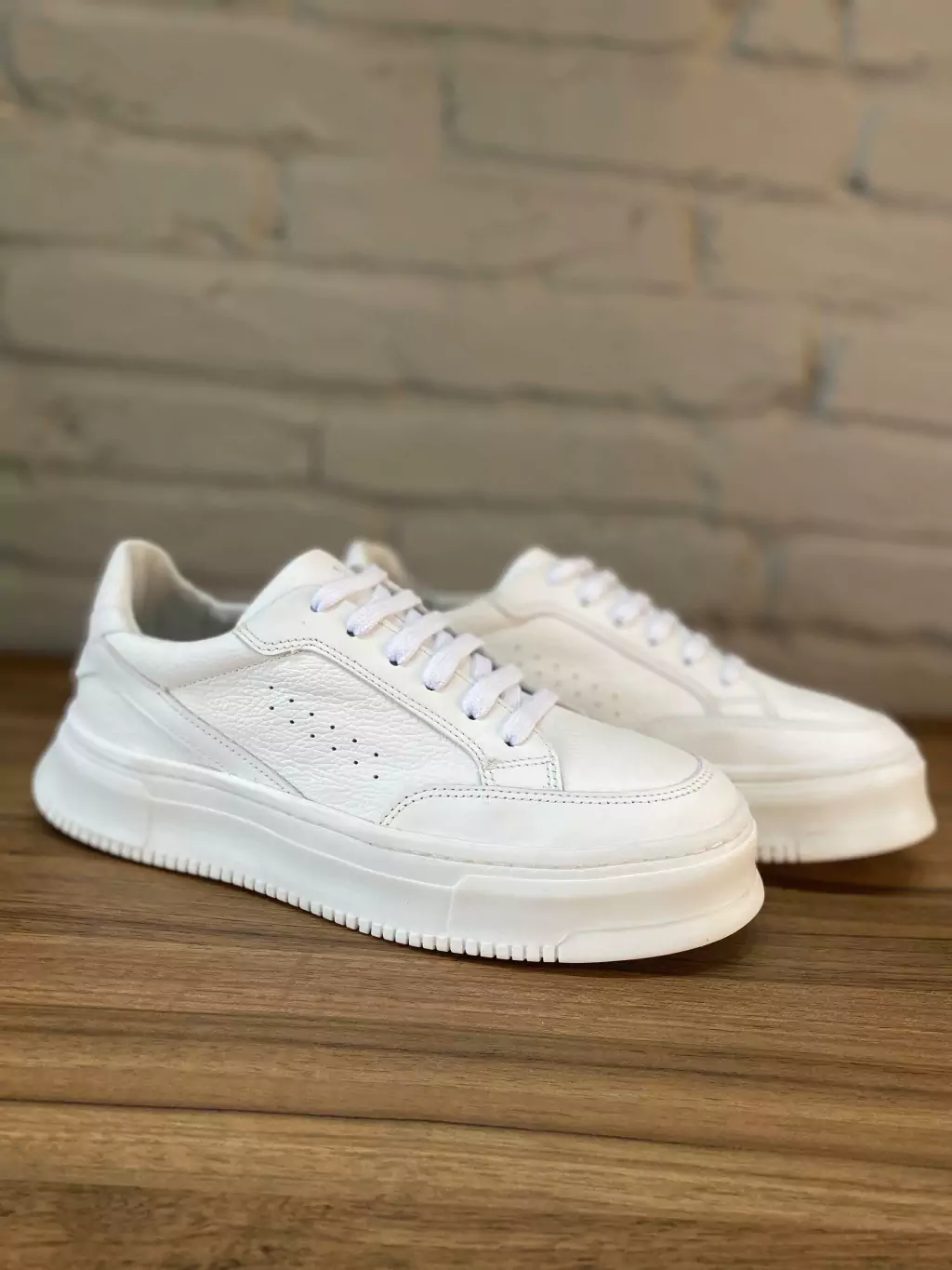 TENIS AUSTIN WHITE MINIMAL SK07
