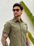 CAMISA LINHO MANGA CURTA VERDE MILITAR - comprar online