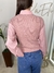 Conjunto Suéter e Camisa social rosa na internet