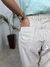 Calça Mom Jeans Off na internet
