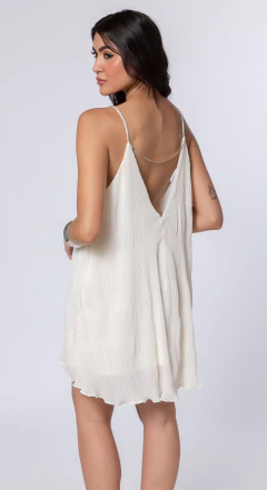 VESTIDO CURTO TEXTURIZADO - Bèni Concept