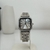 Reloj cuadrado plateado