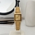 Reloj cuadrado dorado zirconias