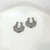 Aretes plateados con diseño