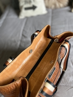 Cartera Brenda en internet