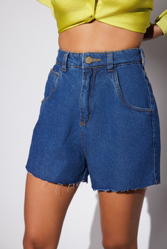 Short Isa - comprar online