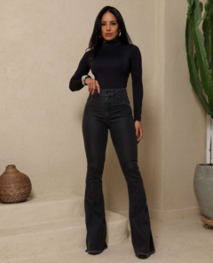 Calça Flare