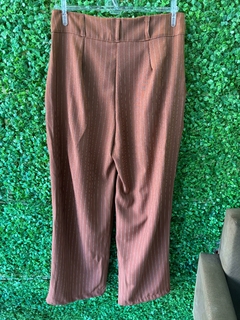 Calça alfaiataria risca de giz - comprar online