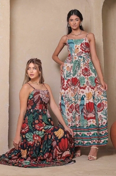 Vestido estampado na internet