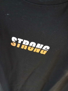 Remera Strong - comprar online
