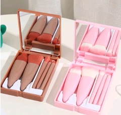Kit de Pincéis com Espelho Portátil