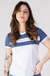 camiseta feminina ringer recortes branco e azul