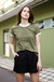 camiseta feminina ringer verde e off white