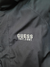 Parka marca GUESS talle L - comprar online