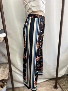 Pantalón Zara talle S en internet
