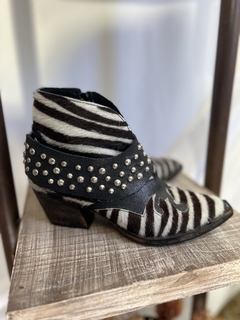 Botas artesanales cuero y pelo 37 - comprar online