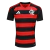 Camisa do Flamengo Home I 2025/26 na cor vermelha e preta, com listras horizontais e logotipo do clube