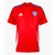 Camisa vermelha da Seleção do Chile, modelo I 24/25, fabricada pela Adidas, com detalhes em azul e logo da seleção.