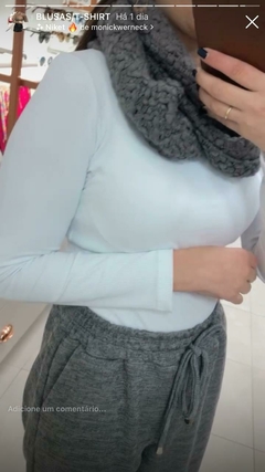 Blusa Básica Manga Longa na internet