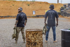 Camiseta Oversized - God and Guns - Trigger