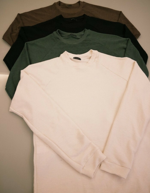 Sueter Aurora Canelado Dom Royale Off White.