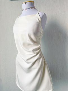 Vestido Larissa na internet