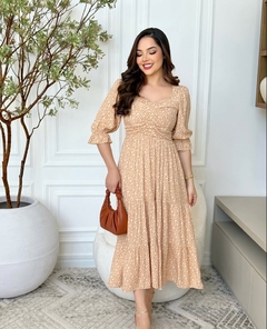 • Vestido Lia Bege ✨