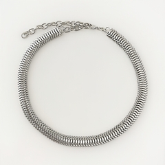 Colar Choker Malha Fita Snake Metal Prata na internet