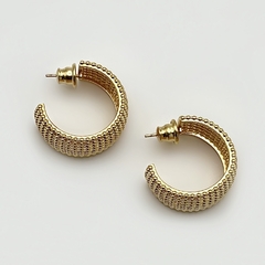 Brinco Argola Trama Grande Dourado - loja online