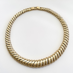 Colar Twist Croissant Dourado Fosco